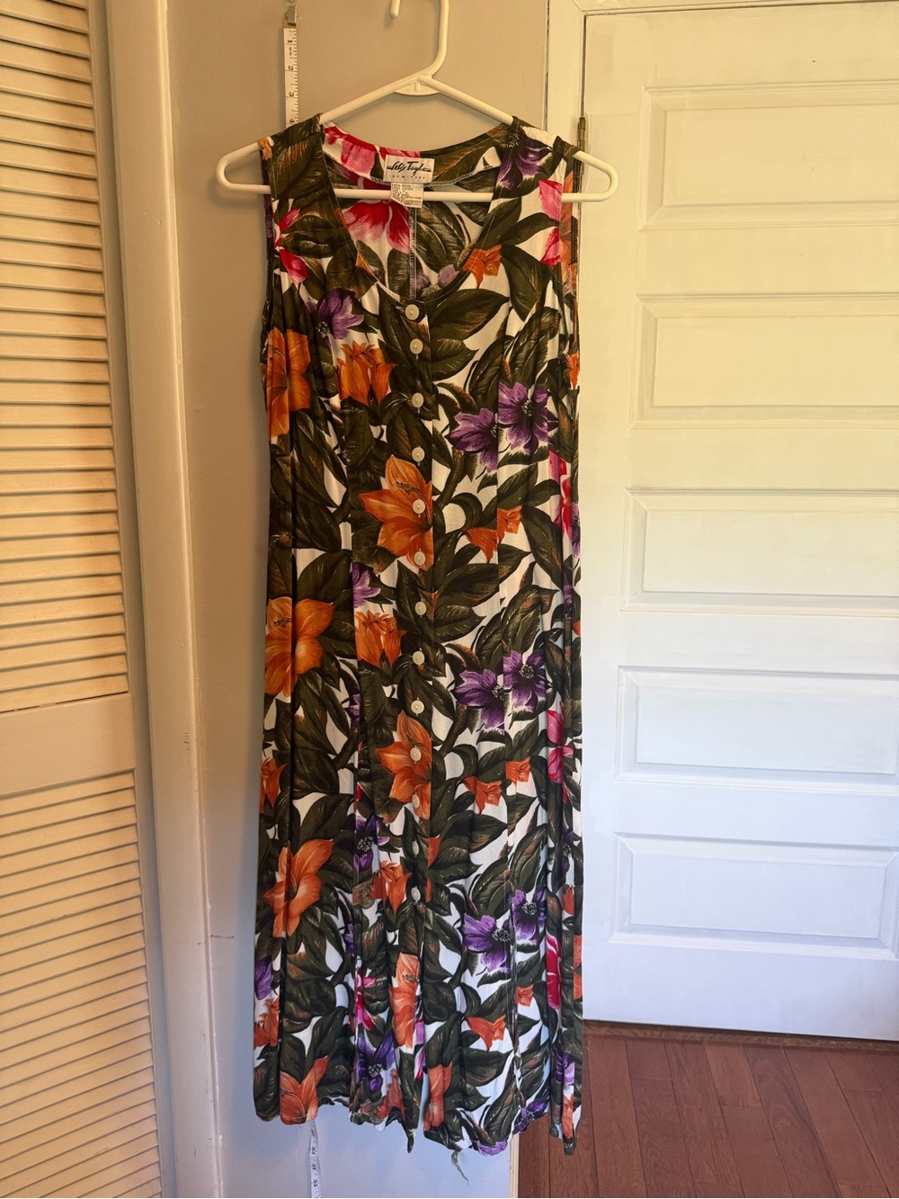 Sleeveless Floral Button-Front Maxi Dress in Orange & Purple